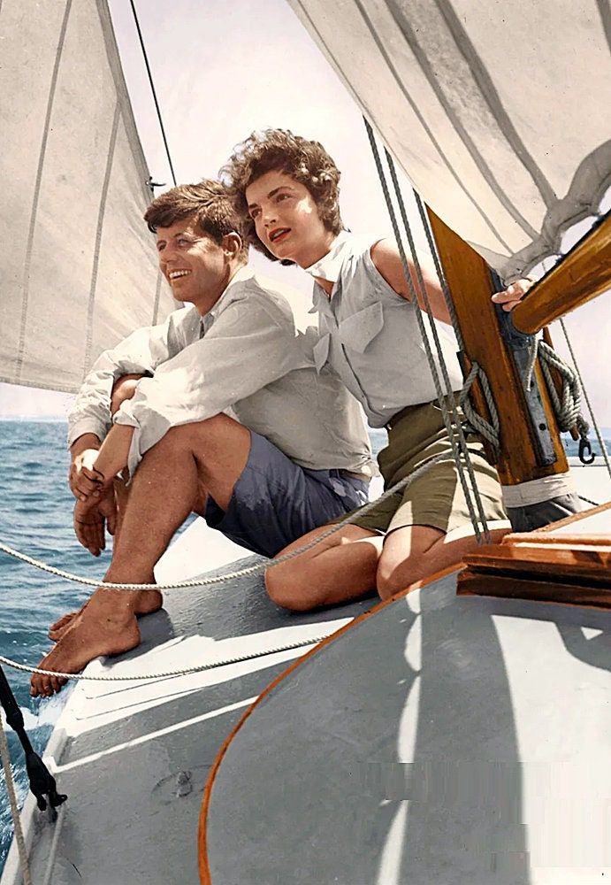 Sleep and Hair Growth: Why Your Pillow Time Determines Your Hair Thickness